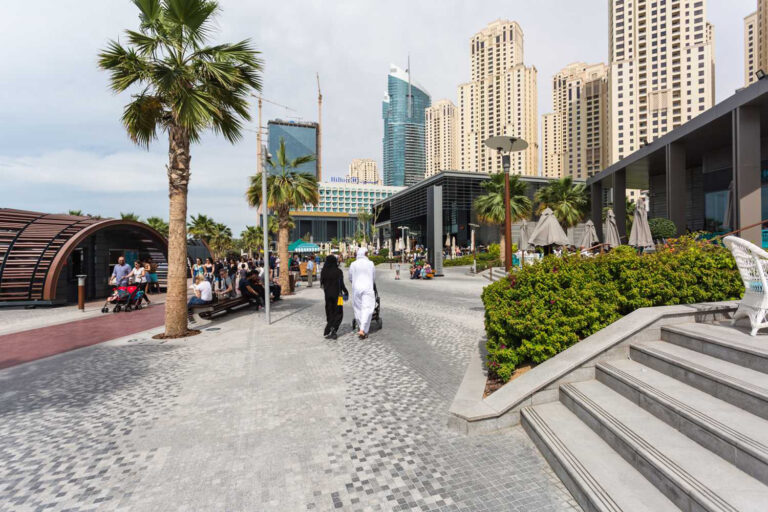 Jumeirah Beach Residence (JBR)
