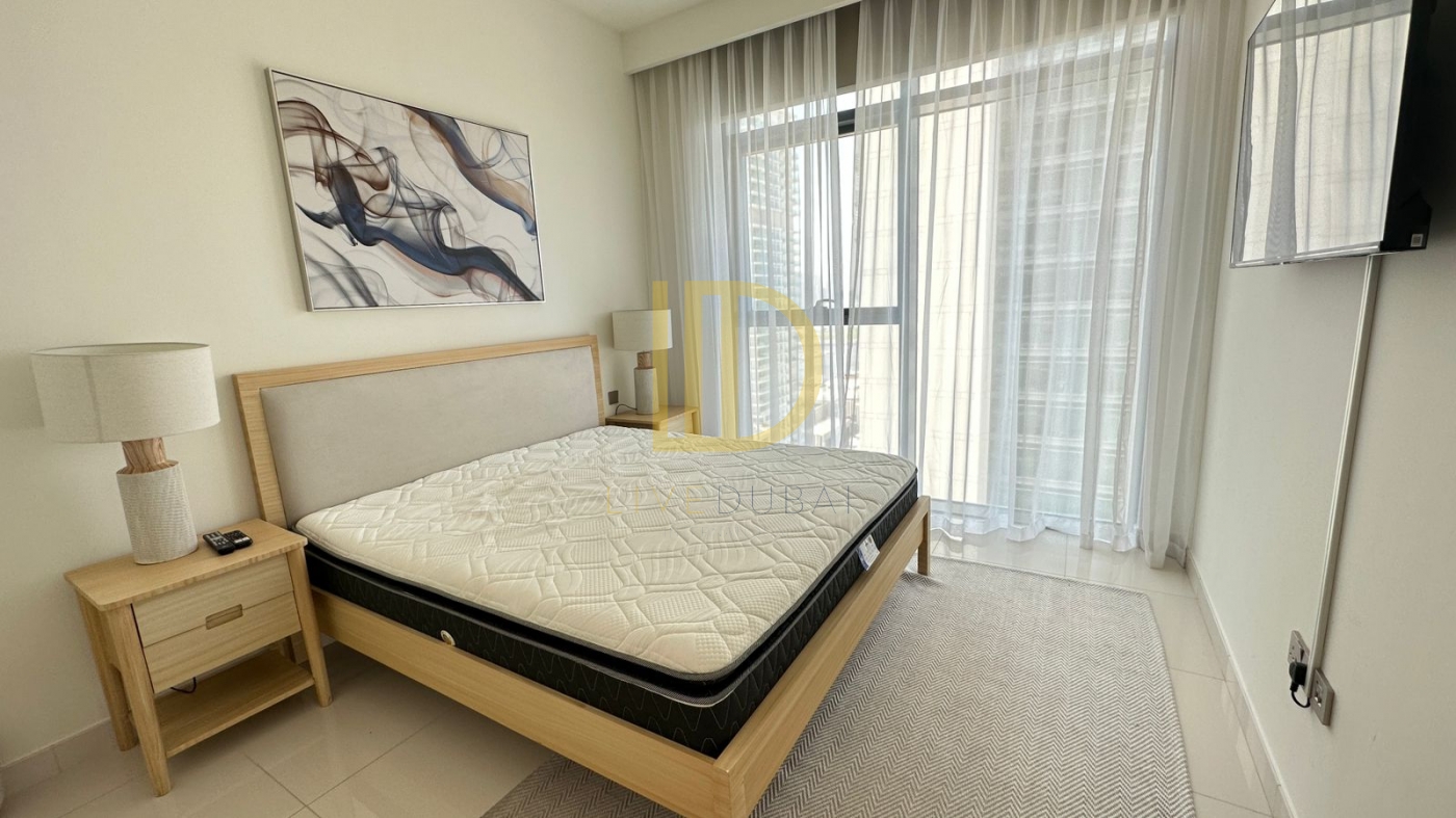 Sea View – Furnished – Beach Access – Spacious