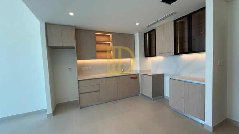 Full Golf View – Spacious Layout – Brand New