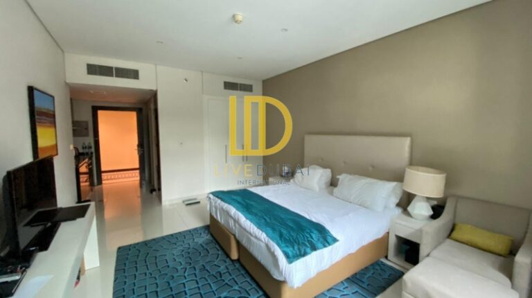 No Balcony | Furnished | Lower Floor |