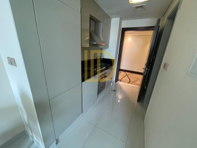 Studio apartment in DAMAC Maison De Ville Tenora