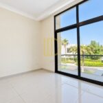Photo of Four-bedroom villa in Silver Springs 1