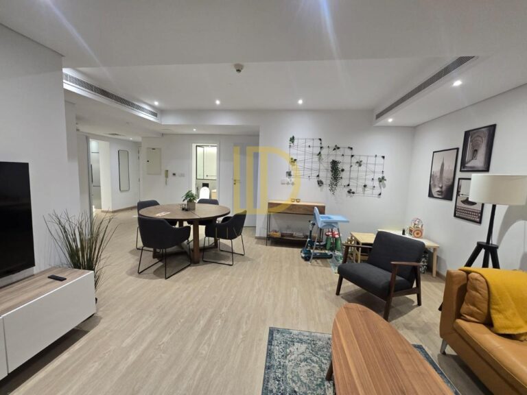 Newly Upgraded | Furnished | High Floor | Vacant