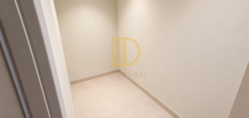 Four-bedroom villa in Wadi Alshabak