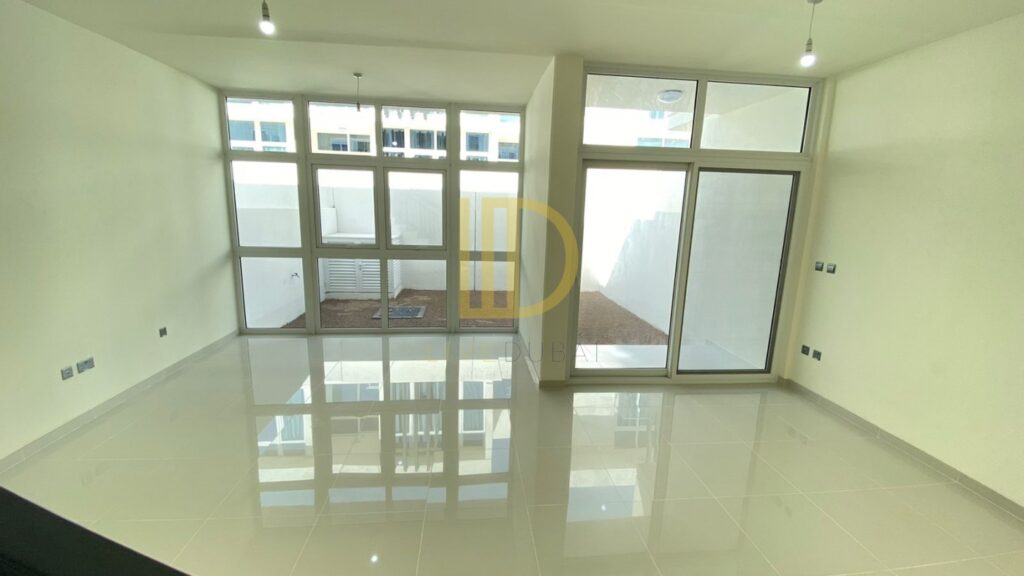 Three-bedroom villa in Centaury