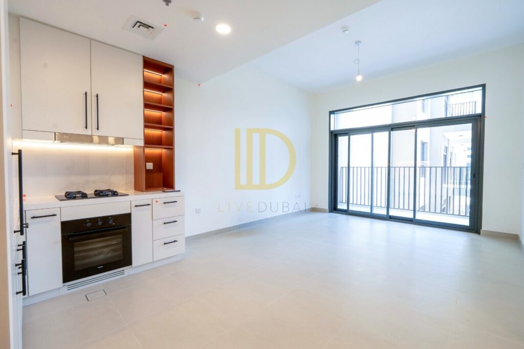One-bedroom apartment in Town Square