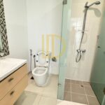 Photo of Three-bedroom villa in Pelham
