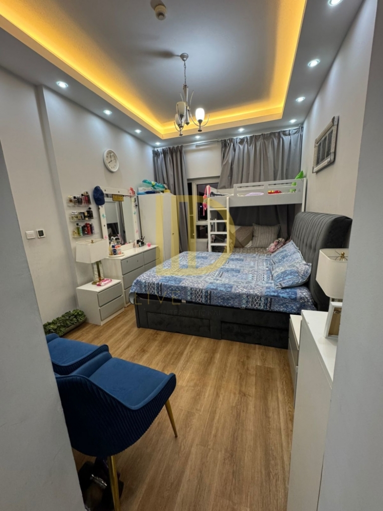 Two-bedroom apartment in Silicon Heights 2
