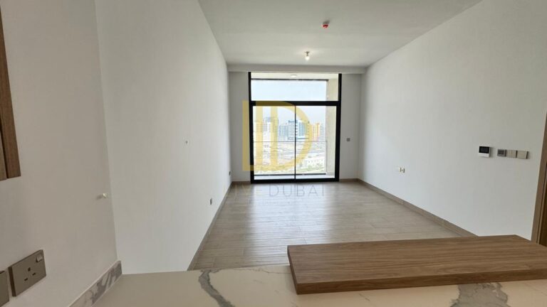 Vacant I Brand New I Pak view I Fully Smart home