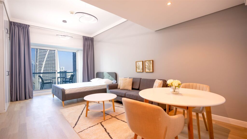 Living area after the renovation, Lake Terrace, JLT