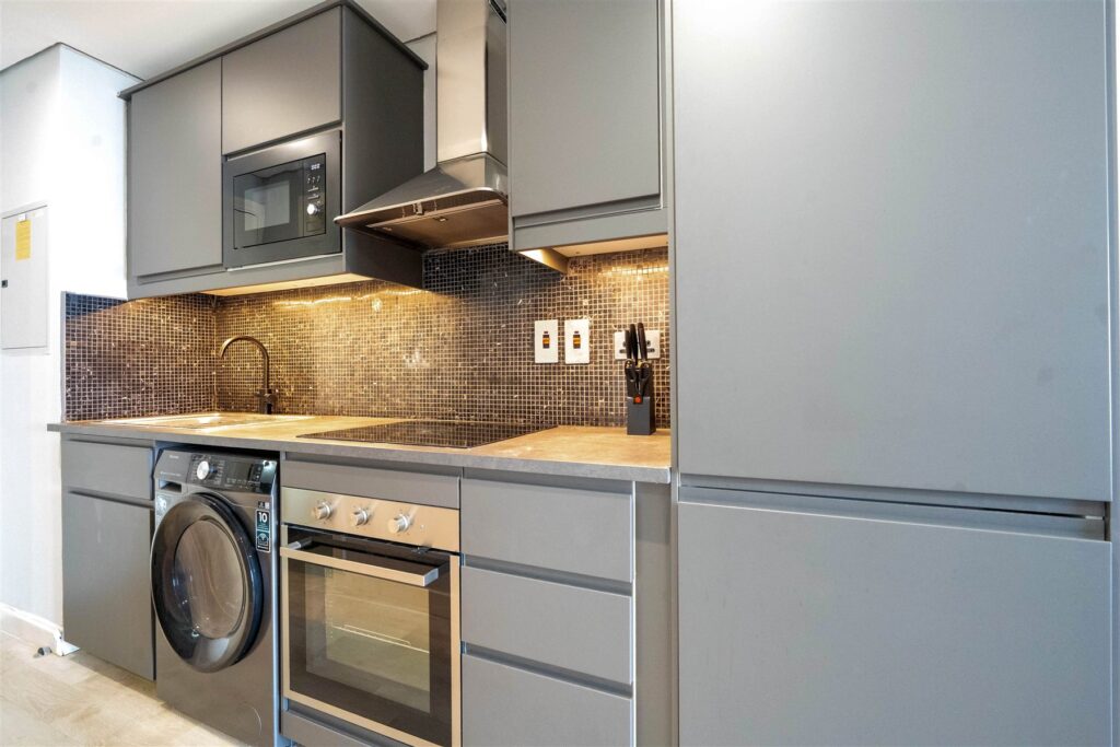 Kitchen after the renovation, Lake View Tower, JLT