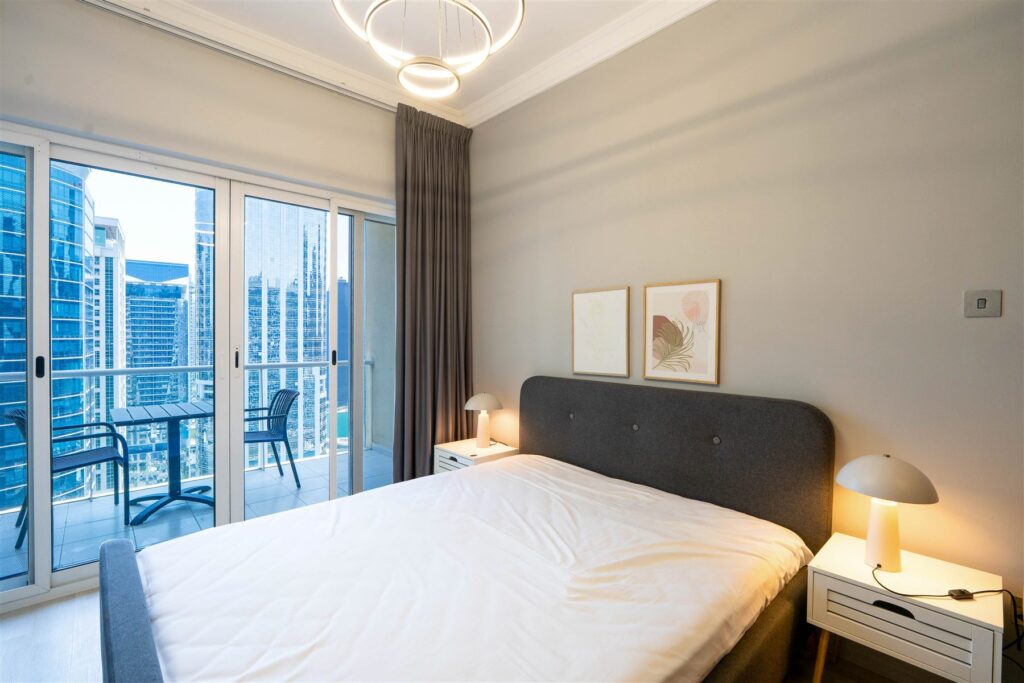 Bed area after the renovation, Lake View Tower, JLT