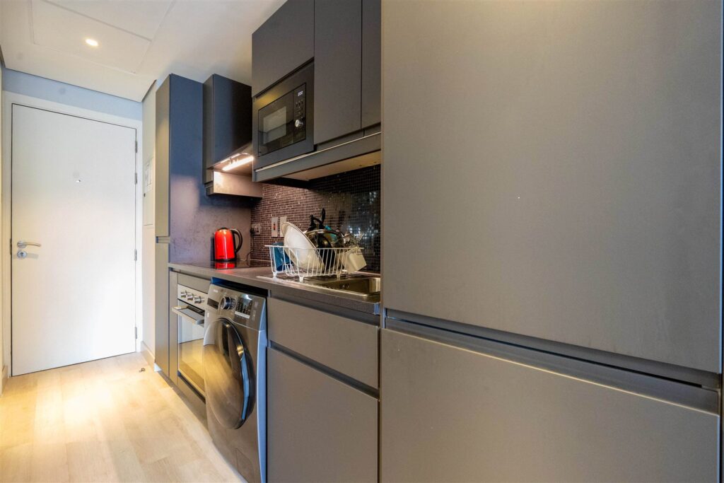 Kitchen after the renovation, Lake View Tower, JLT