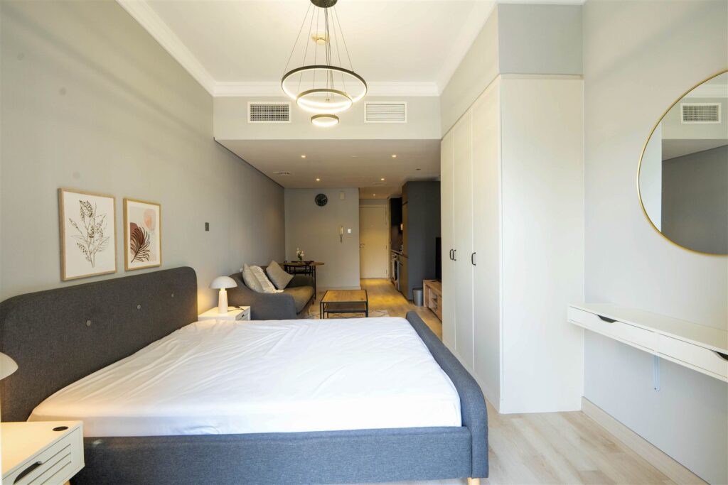 Bed and wardrobes after the renovation, Lake View Tower, JLT