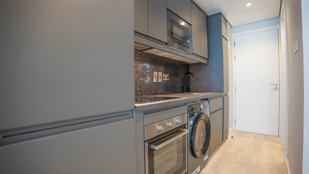 Kitchen after the renovation, Lake View Tower, JLT