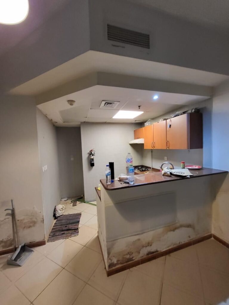 Kitchen before the renovation, Marina Diamond, Dubai Marina