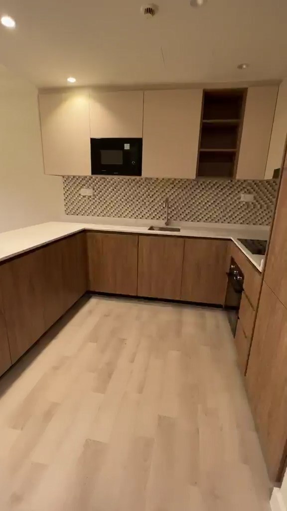 Kitchen overview after the renovation, Remraam, Dubailand