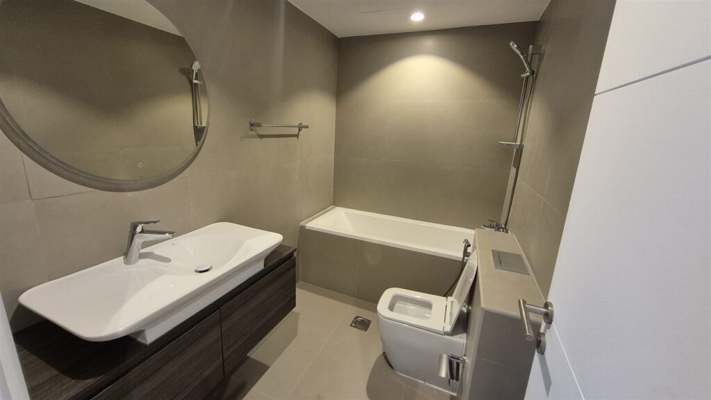 Bathroom after the renovation, The Torch, Dubai Marina
