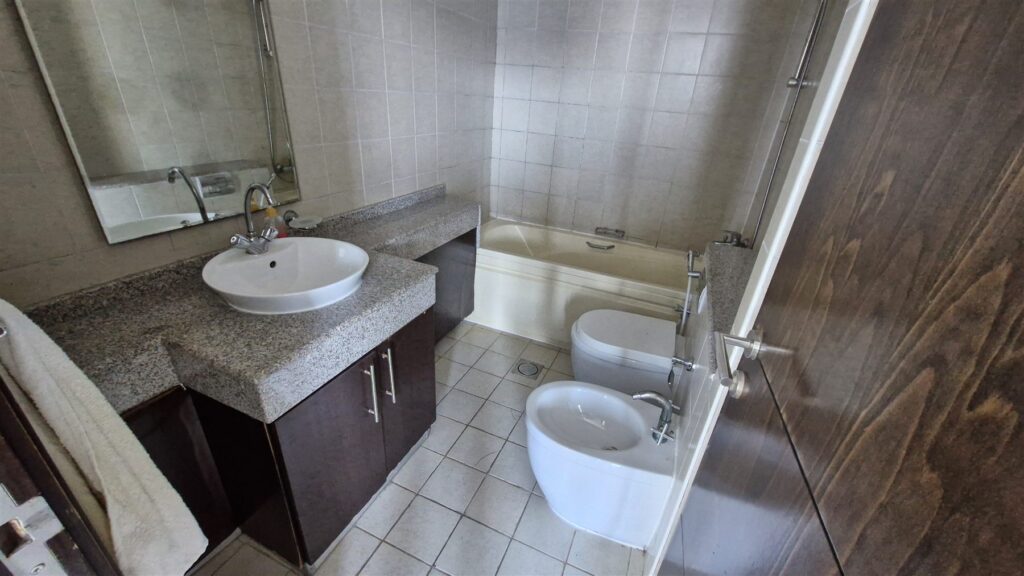 Bathroom before the renovation, The Torch, Dubai Marina